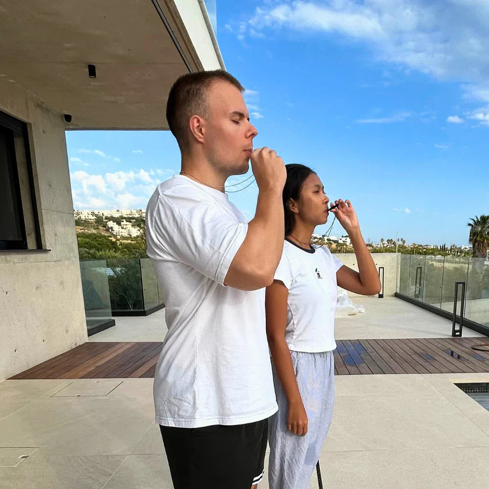 NicoDropp™ | En smartere og tryggere måte å si farvel til røyking, vaping og snus på