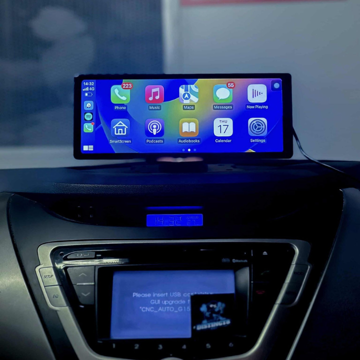AutoView™ Pro | Oppgrader bilen din uten problemer - moderniser på et blunk!